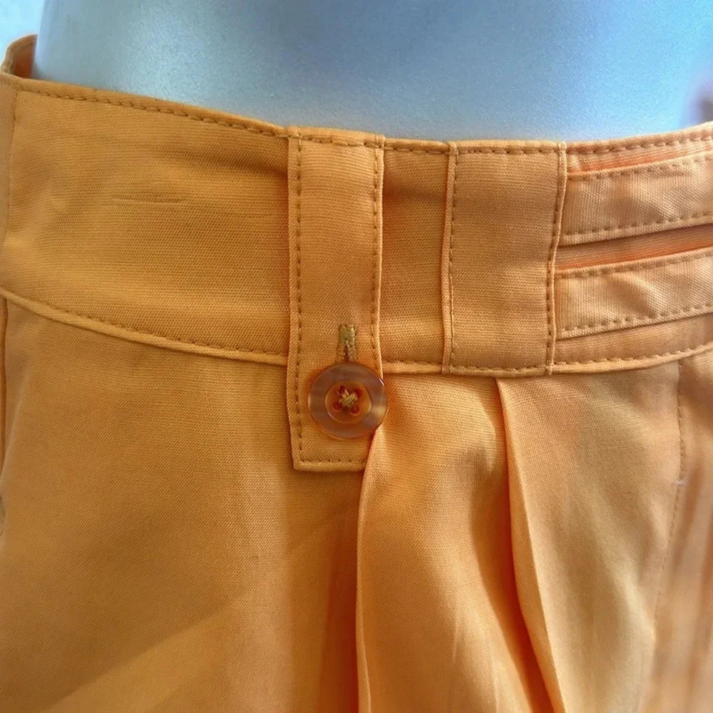 NWOT L'Academie The Roxy Short in Orange - Picture 7 of 11